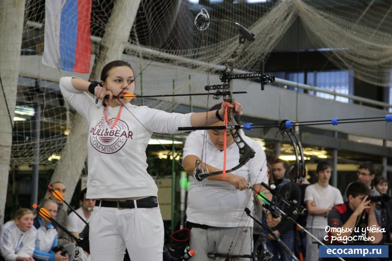 Ирина Макова – инструктор по стрельбе из лука и арбалета - заняла второе место на Всероссийском соревновании «Малахитовые стрелы».